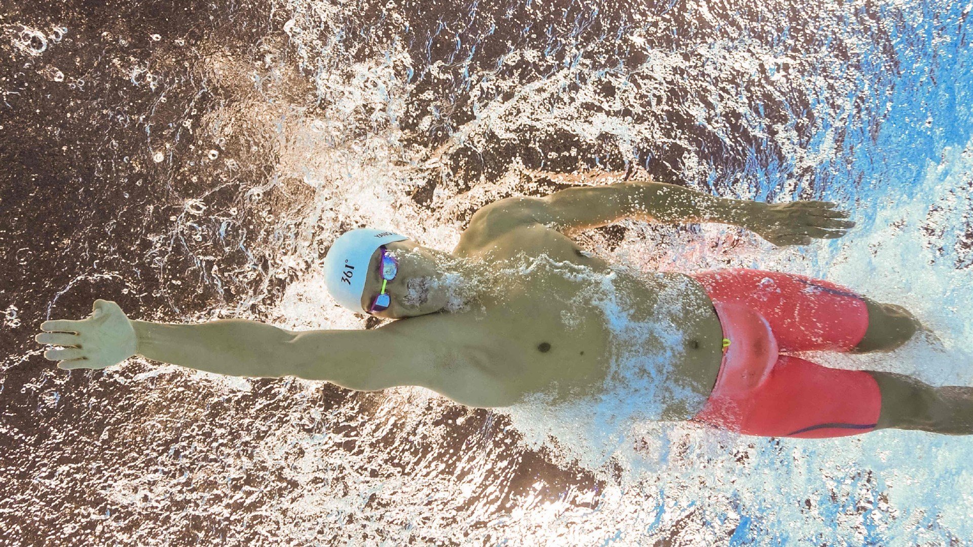 九游娱乐电竞站-体育心理干预在青少年训练中的应用,体育训练种心理问题案例